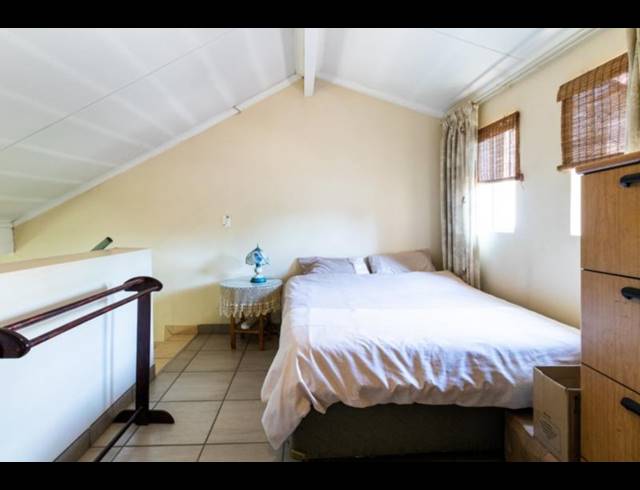 3 BEDROOM TOWNHOUSE FOR SALE IN ILLIONDALE